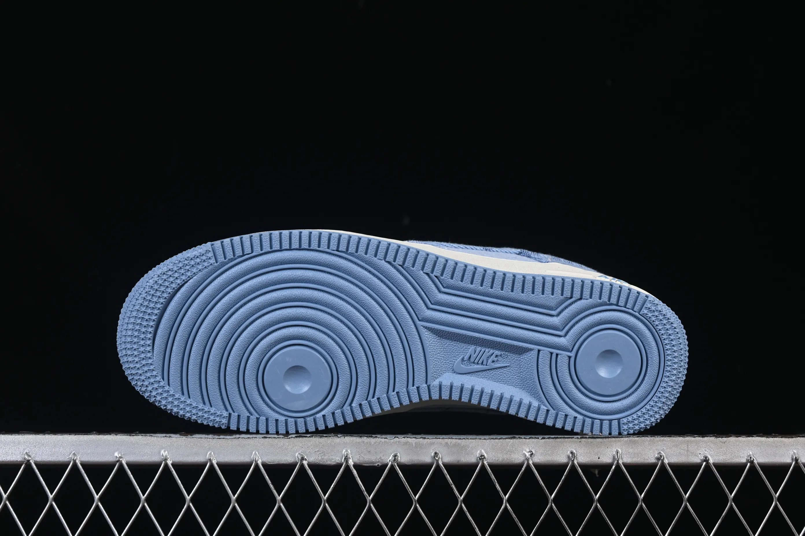 All categories Nk Air Force 1 Air Force series Nk Air Force 1 Low Air Force low-top Nike Air Force 1'07 Low LV joint light blue Air Force 1 low-top casual sneakers YF9511-823